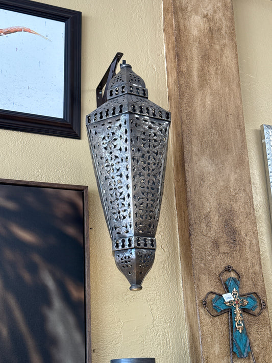 F6 Metal Sconce