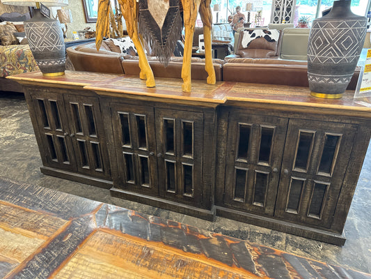 F4 6 Door Buffet L8’6 D19”H35”