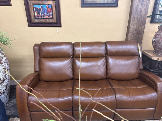 FS Mustang Sofa Recliner