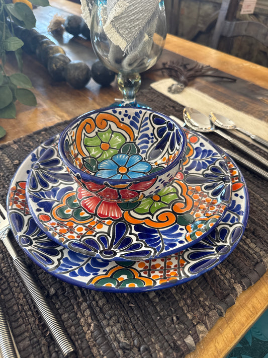 F6 Set of 4 Talavera Dishes