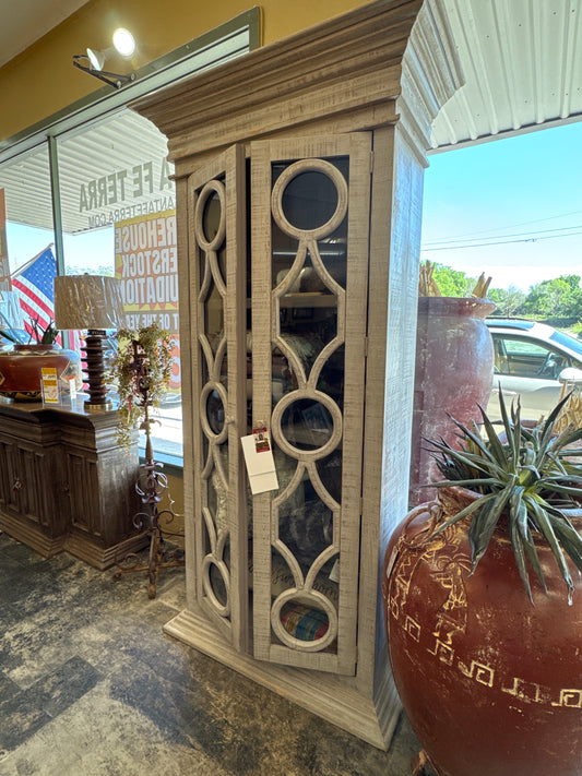 F4 Merchant Glass Cabinet