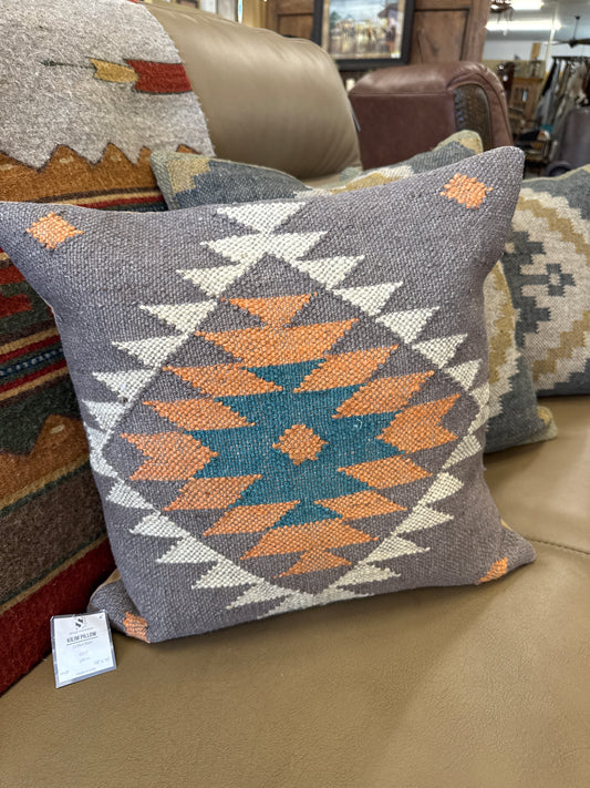 Kilim Pillow 18”*18”