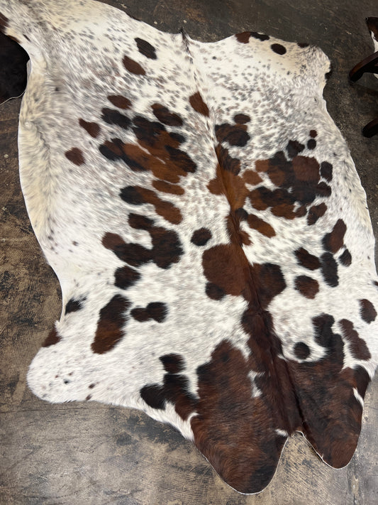 CO COWHIDES MED