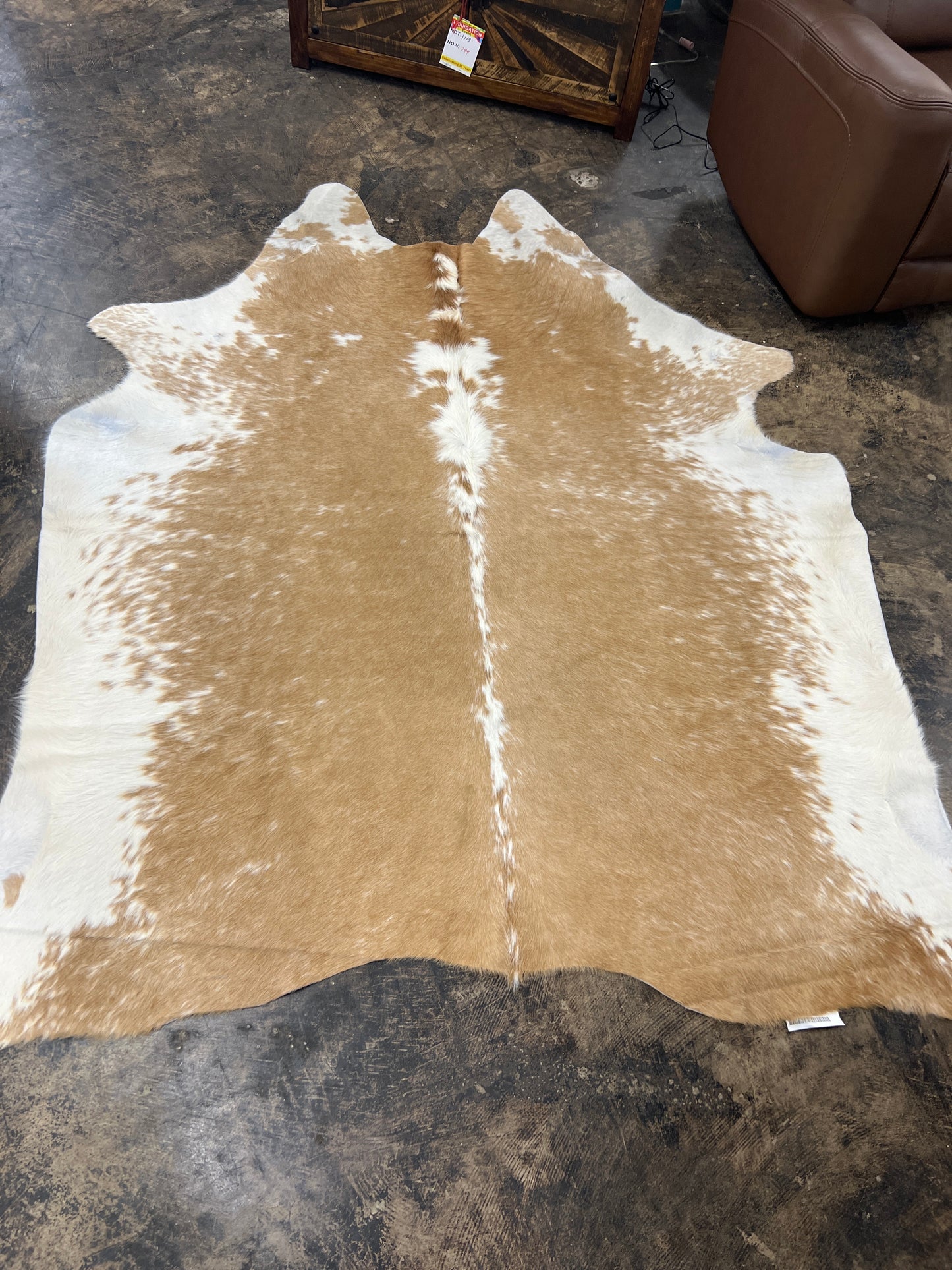 Hereford Cowhide Extra Large