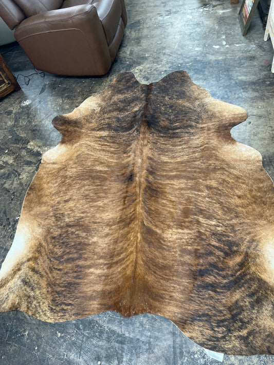Beige Brindle Cowhide Large Size (3-5  sqm)