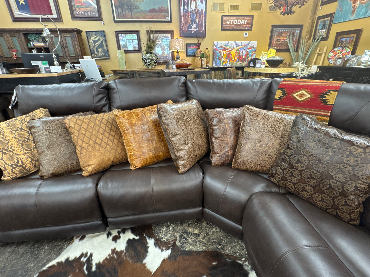 UL LEATHER PILLOWS 20"*20"