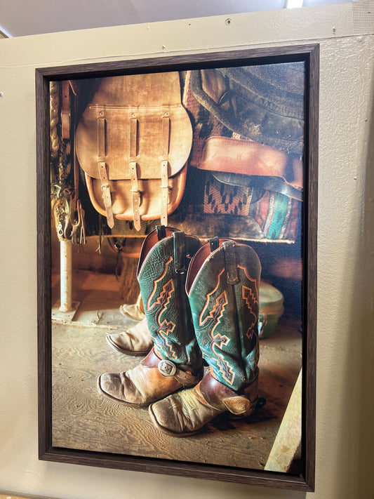 PK W548-2718  Old Boots Picture Canvas 18” X 27”