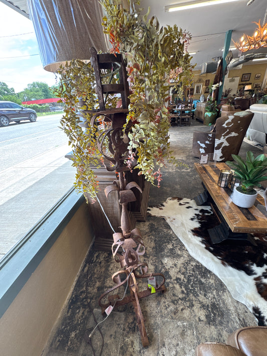 F4 Hand made Candle Holder