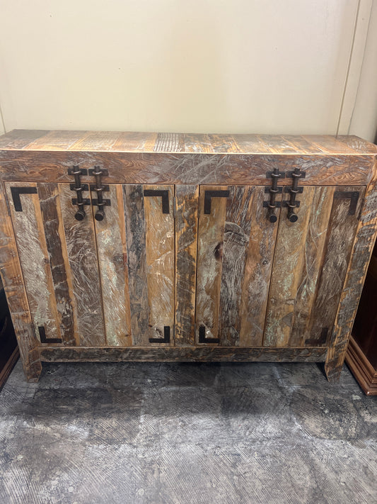 F4 CABINET LUNA 4 DOORS