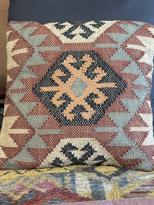 Kilim Pillow 18”*18”