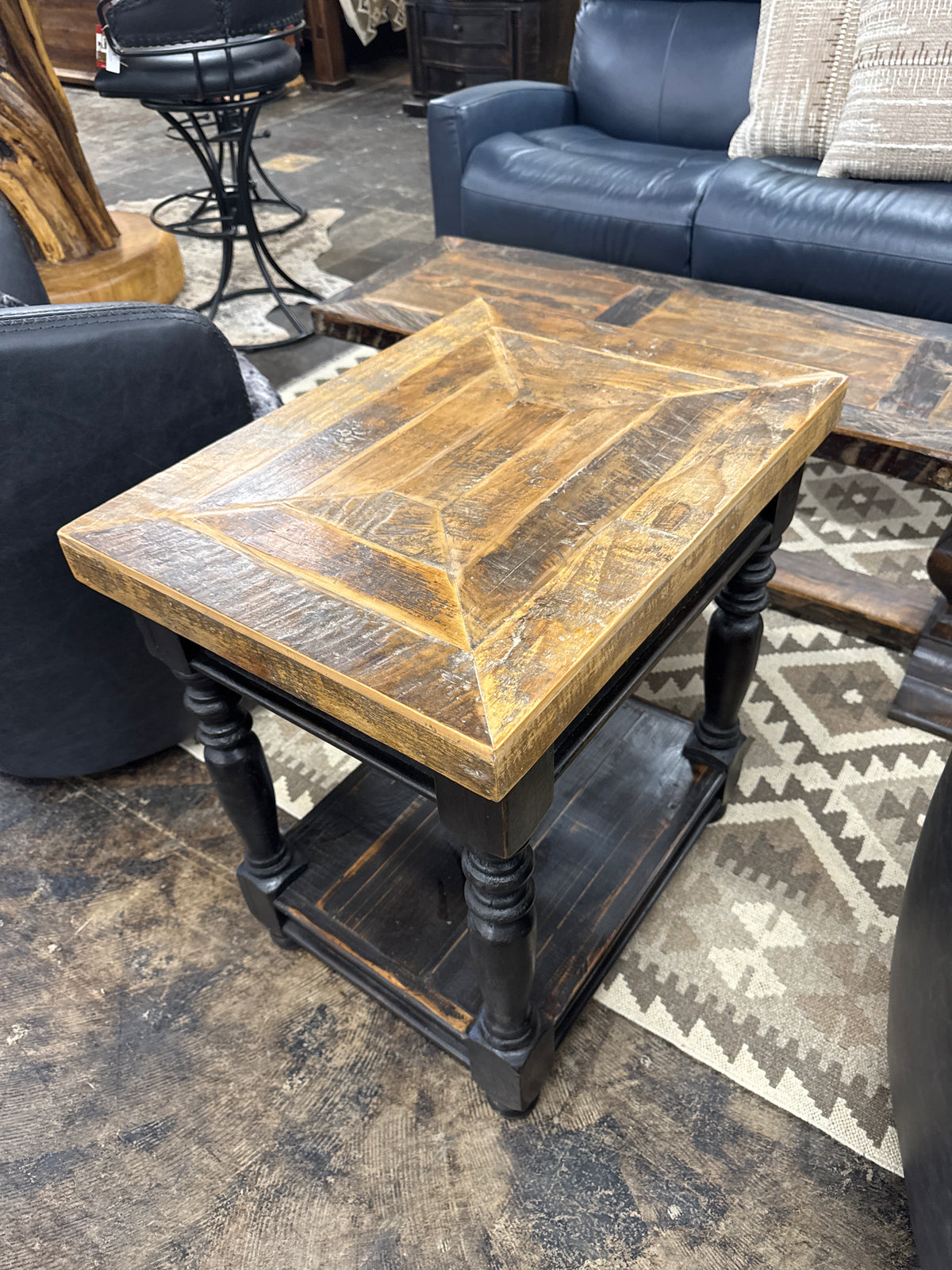 F4 Liliana Sm End Table Black 24*18*26