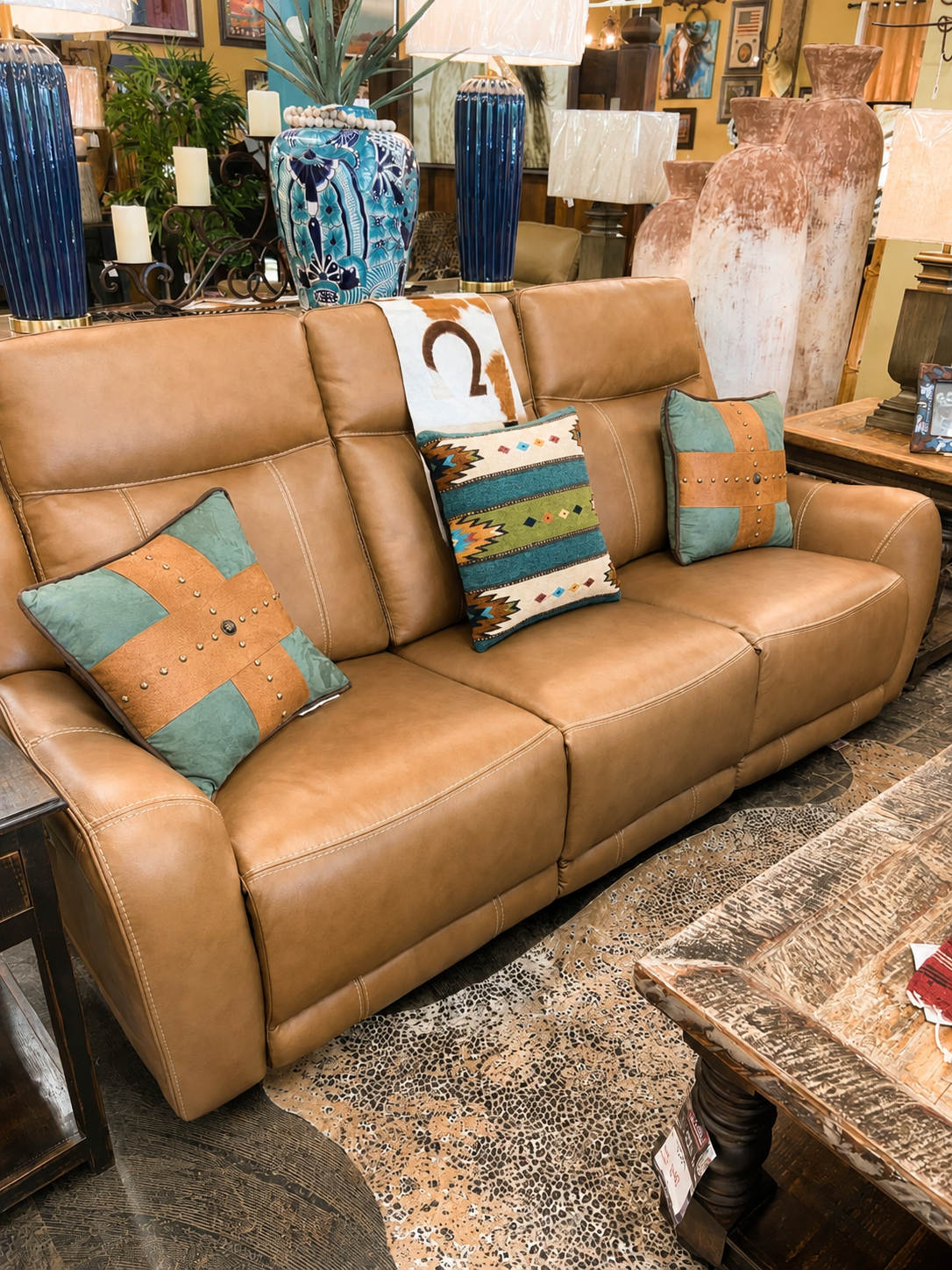 MHAY#832PH-BTNT Power Sofa