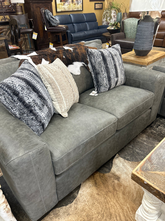 Luke 2-piece sofa/loveseat