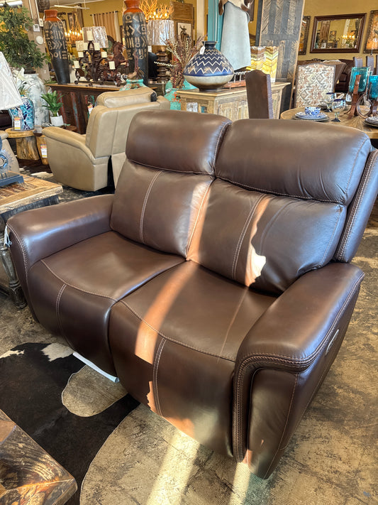 MCAS #822 PH AUBN Power Loveseat P2