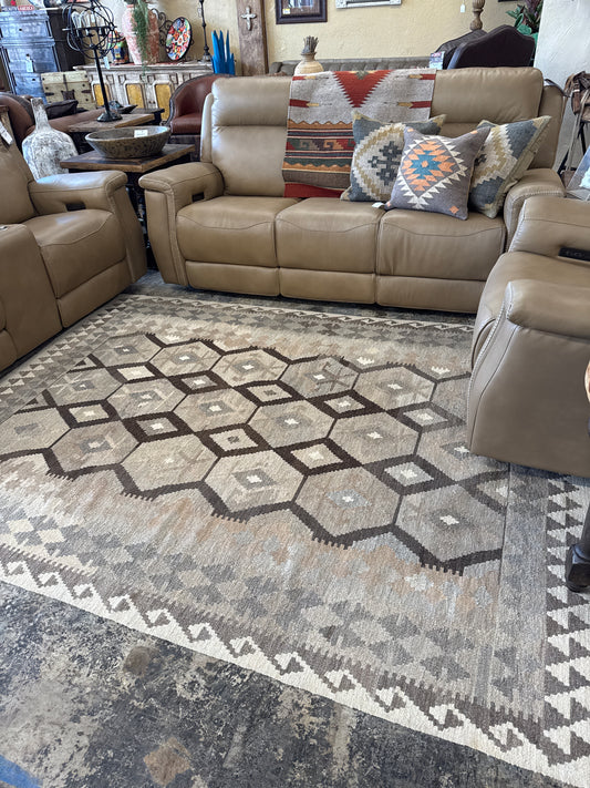 Kilim Hand Knotted Woolen Carpet 6’*9’