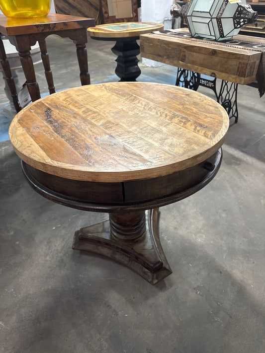 F4 Sm Table w Dwr 30.5”*24”