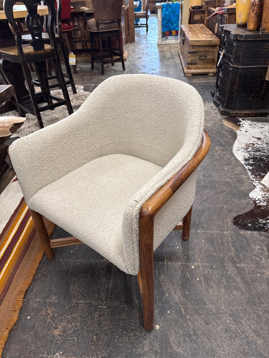 F6 Fabric Chair