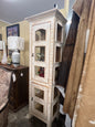 F4 cabinet with two doors/glass