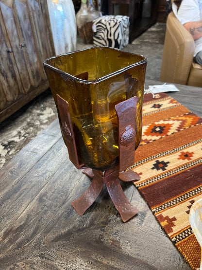 F6 AA IRON &amp; GLASS VASE SM
