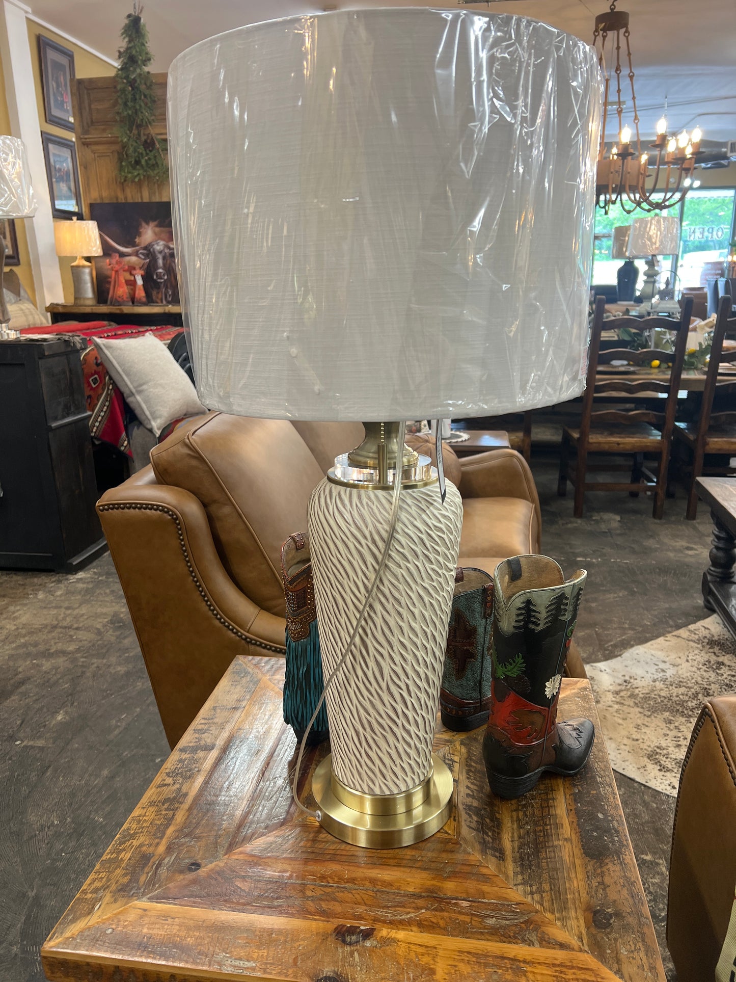 Tusk Gold Table Lamp