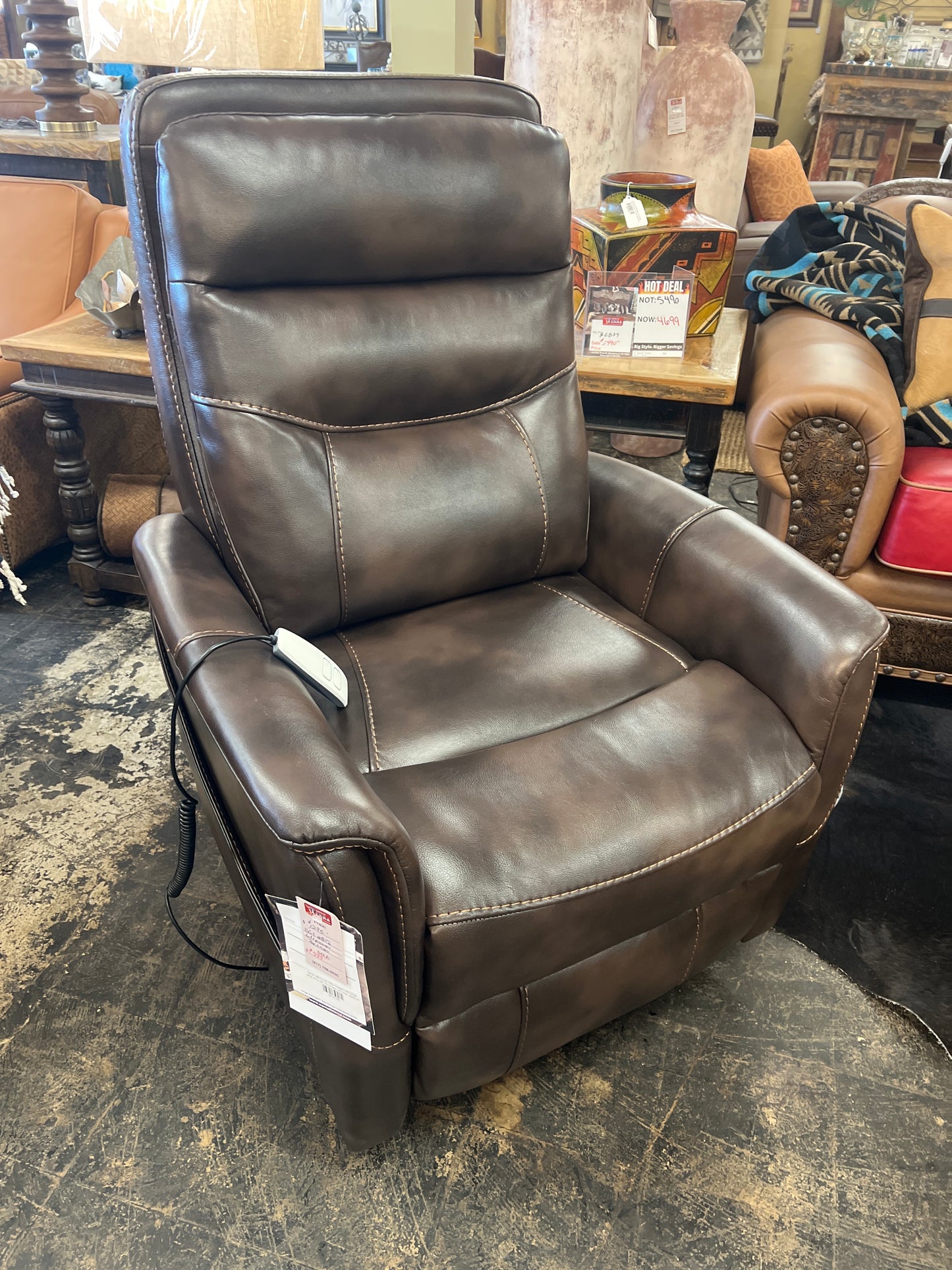 MGE #812 Lift TRU Power Lift Chair