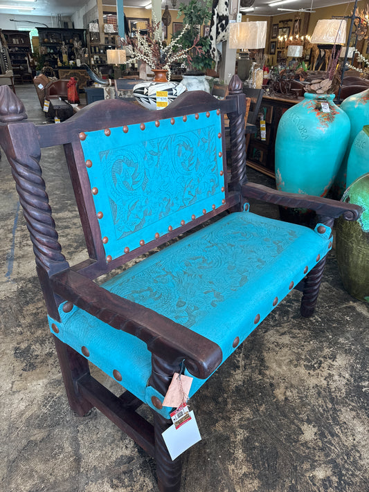 F4 Tooled Bench w Back