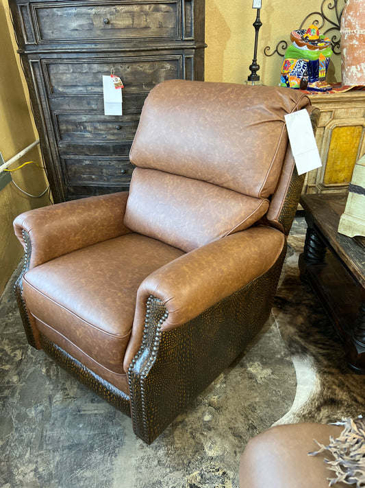 United Leather Manual Rocker/Swivel Recliner