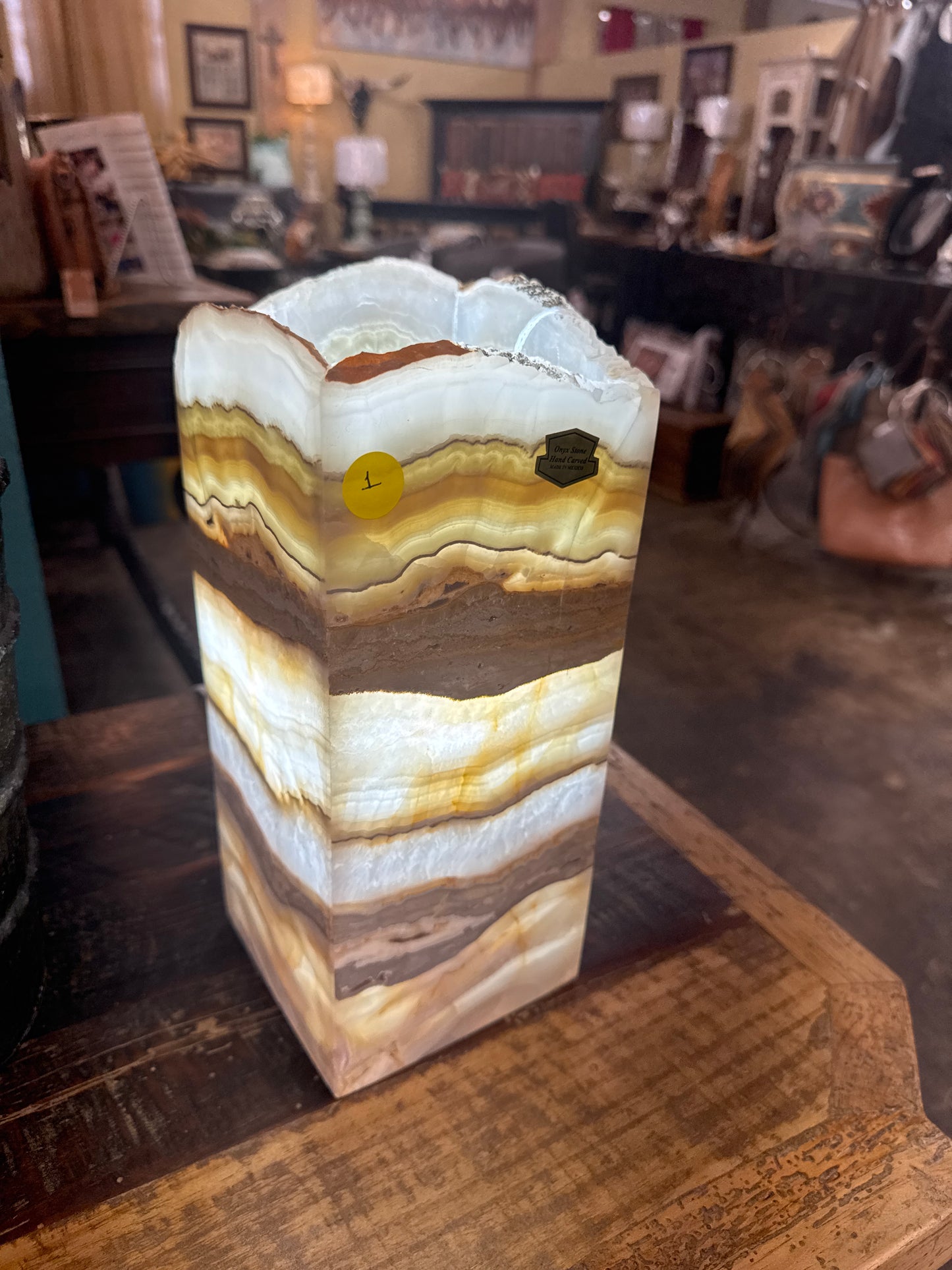 F4L03012 ONIX LAMP