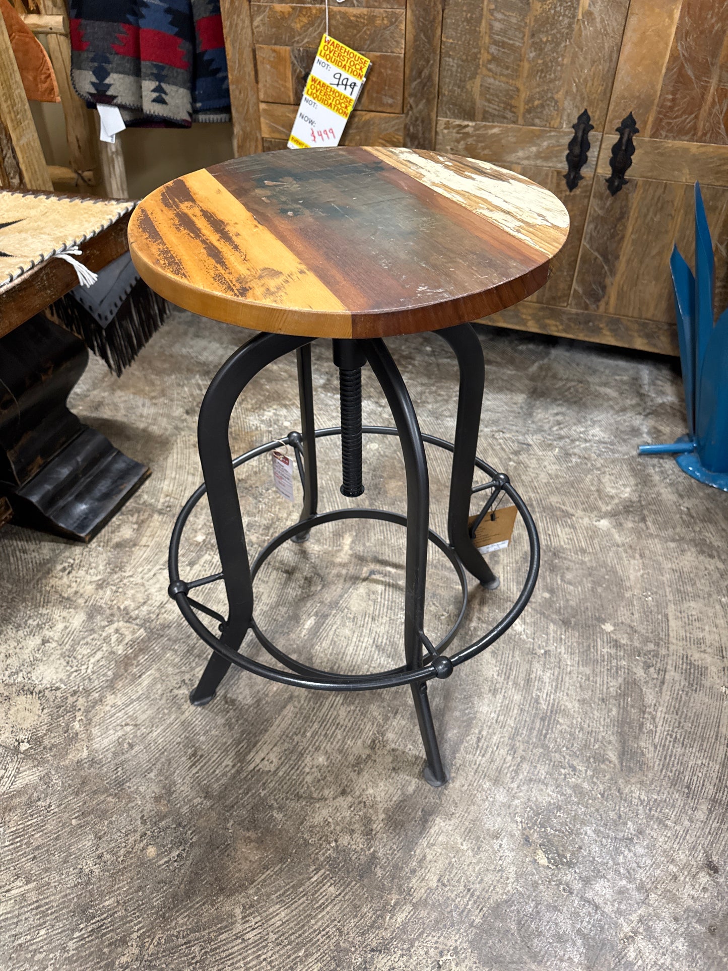 HI 631801 Asheville Pub Stool