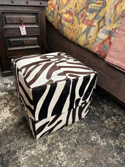 SM Multicolor Cowhide Foot Stool
