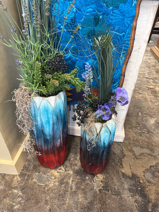 F6 Set of 2 Vases