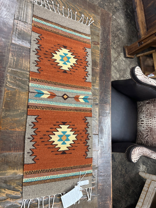ES Sm Table Runner 16”*3’3”