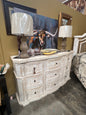 F4 Dresser White 74L 19W 41H