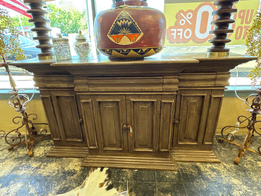 F4 Brett Cabinet 102*38*18