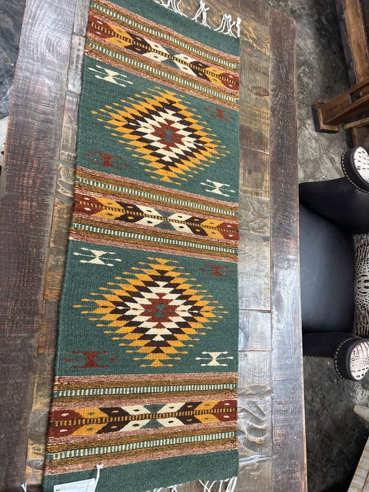 ES Sm Table Runner 16”*3’3”