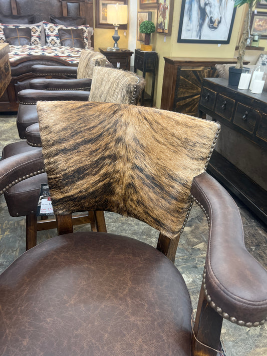 FD 30 Cowhide Bar Stool