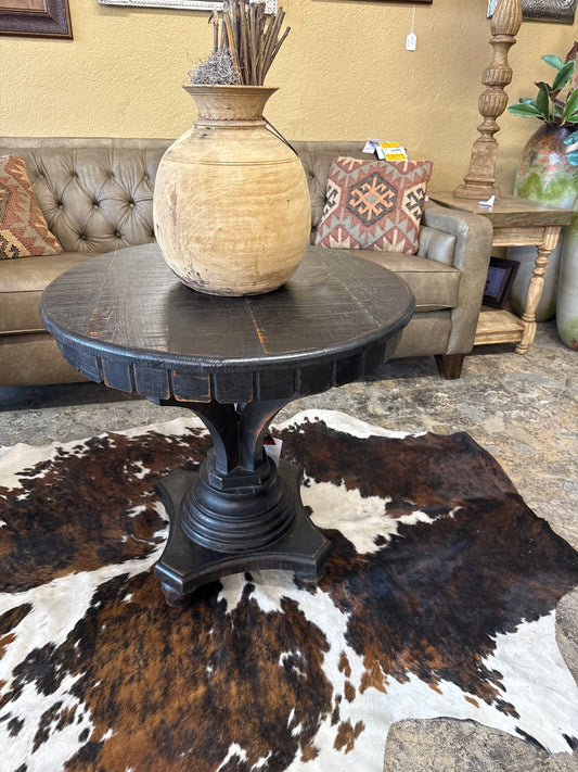 F4 End table round