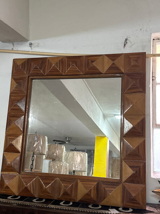 F4 Diamond Mirror