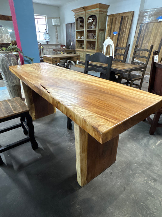 F6 Parota sofa or dinner table 7ft 8*26*3 ft2
