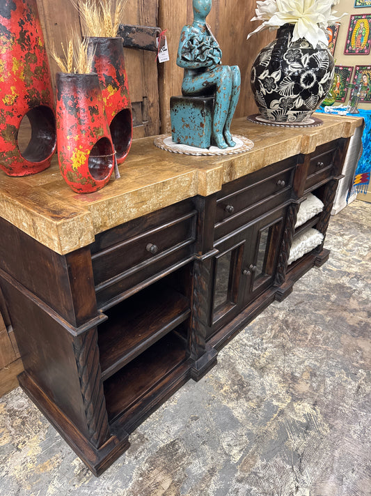 F4 Cabinet Cava