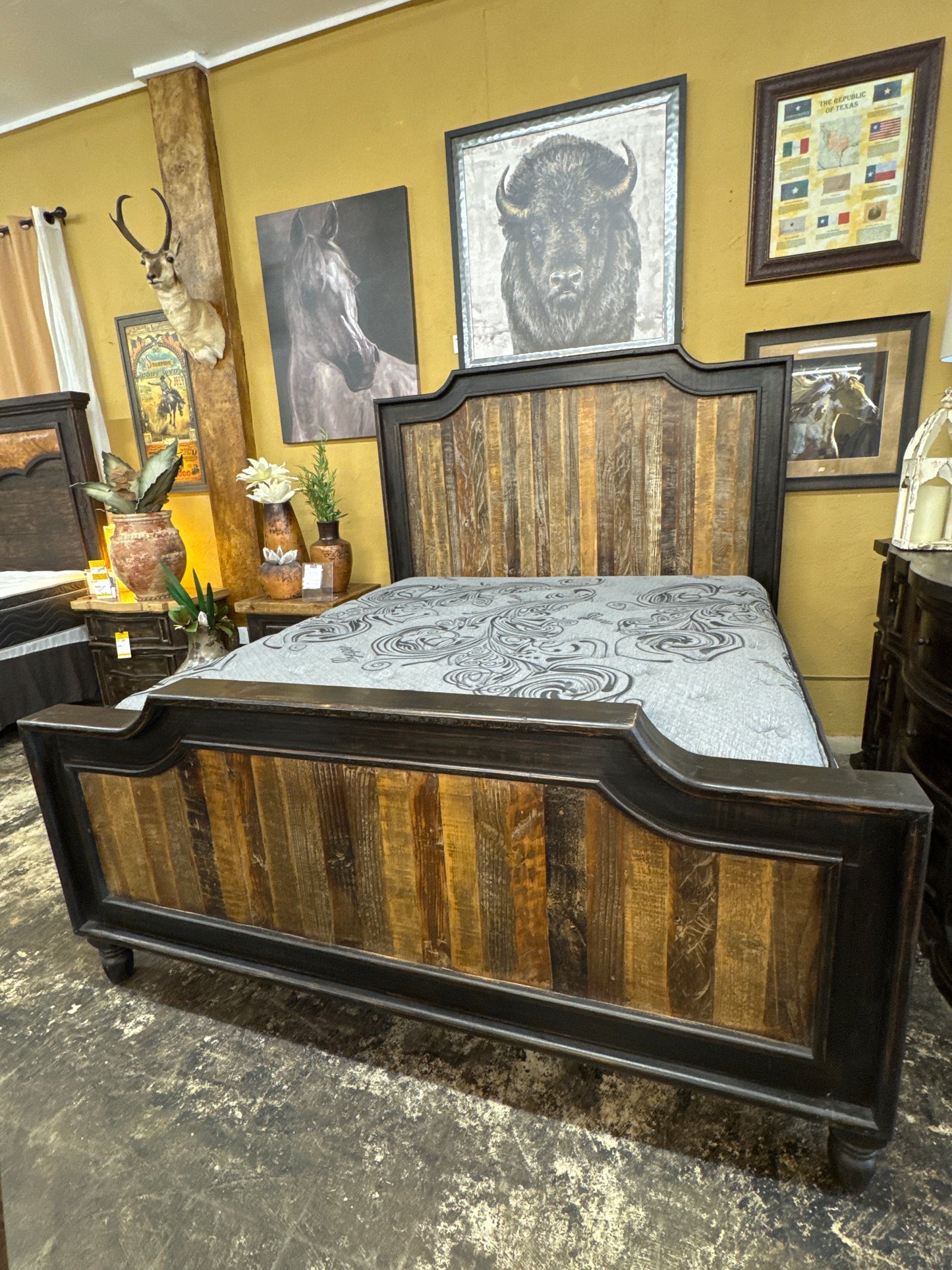F4 Cara KS Bed Brown