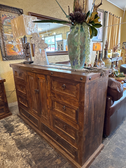 F5 Dresser 9 Drawer
