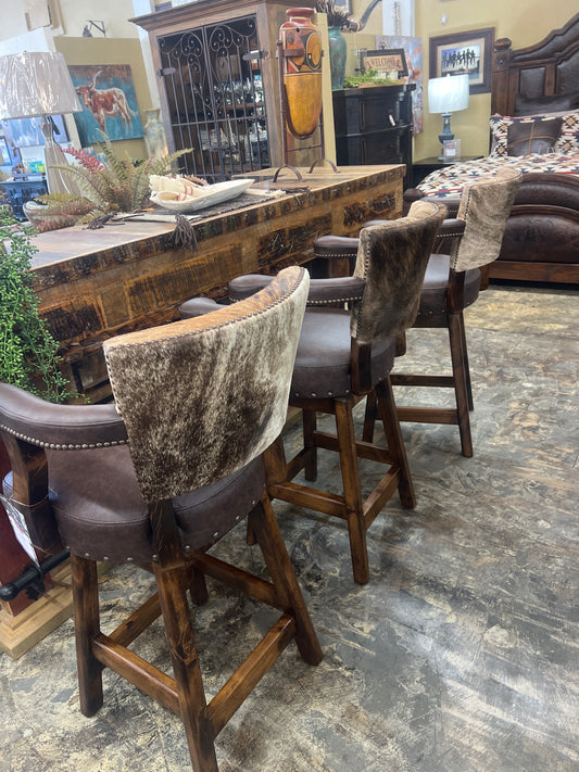 FD 30 Cowhide Bar Stool