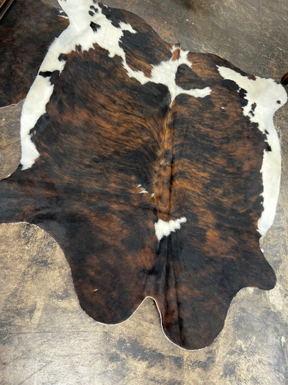 CO COWHIDES MED