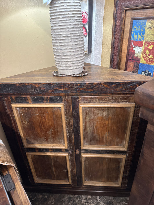 F4 Corner Cabinet