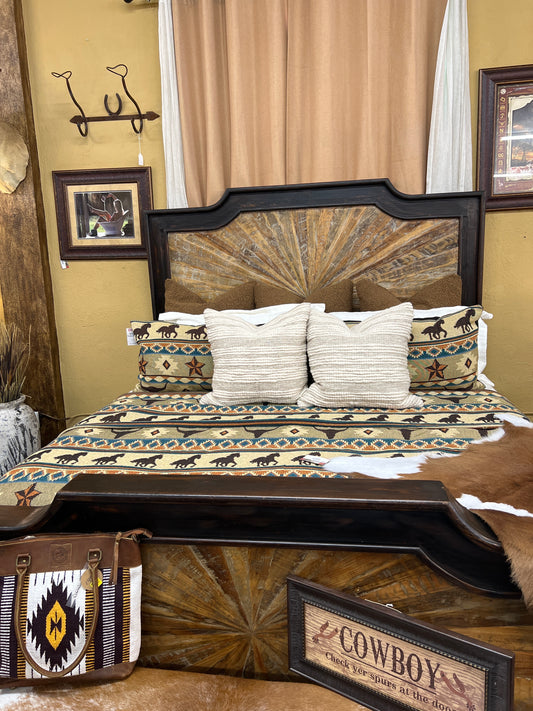 F4 KS CARA SUNBURST BED OLDWOOD