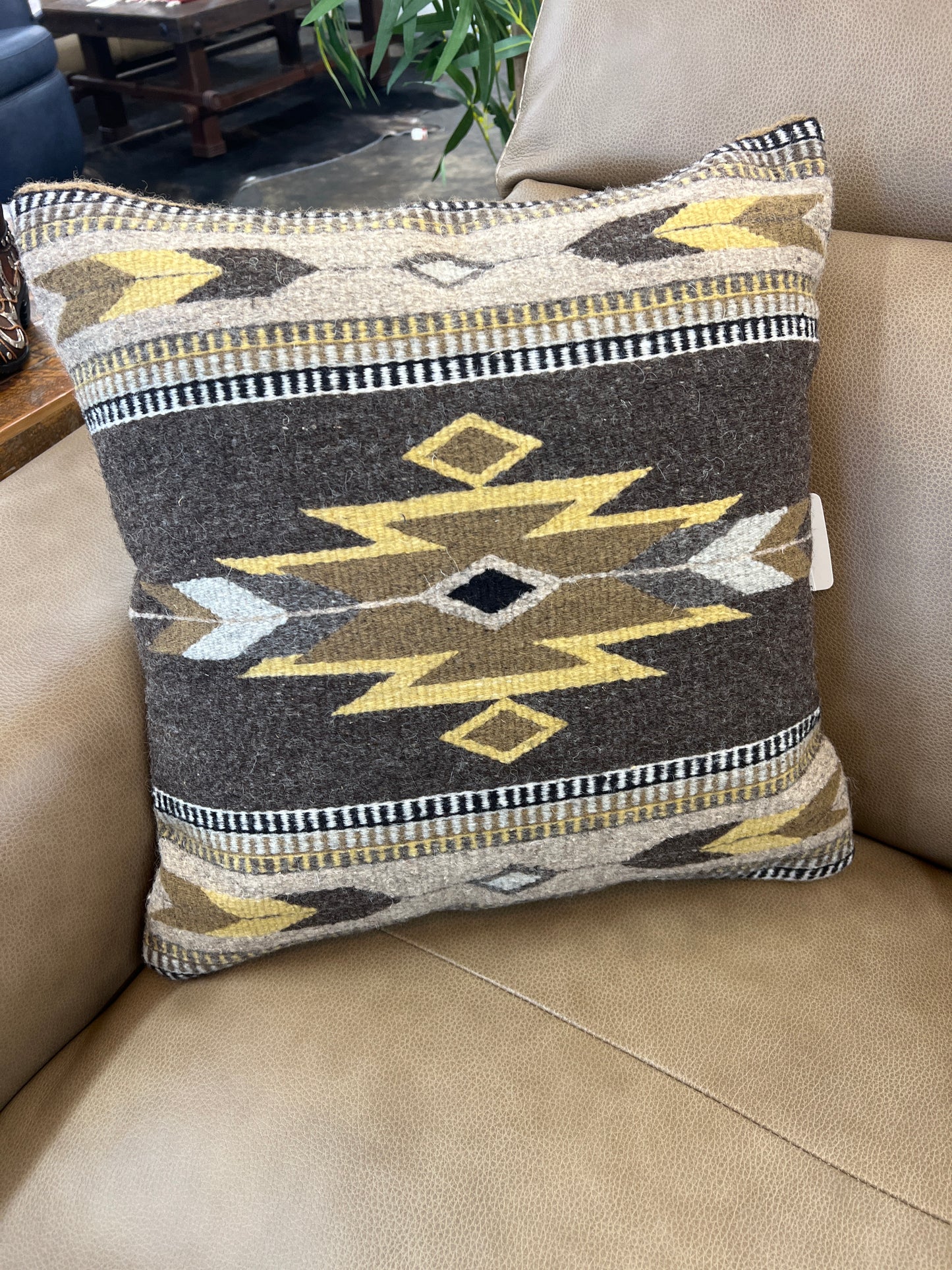ES Medium Pillow 18"*18"