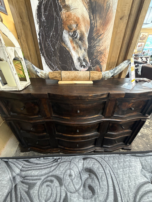 F4 Dresser 1 Tone Old Wood