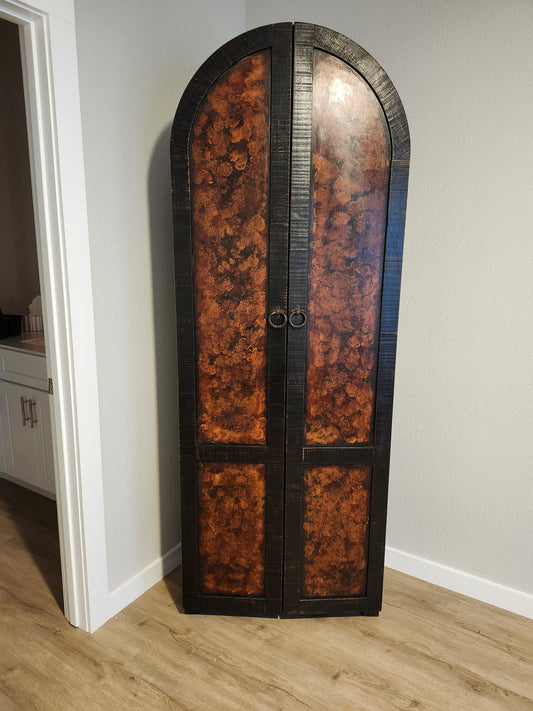 F5 CURVED ARMOIRE 2 DOORS